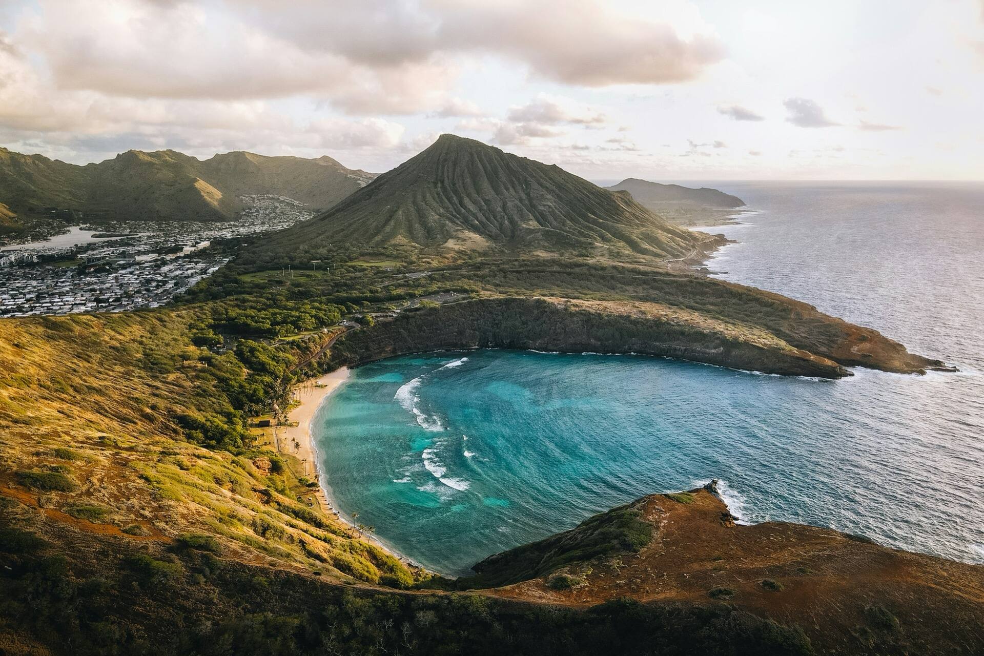 Waikiki Beach, Oahu, Hawaii
